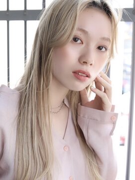 モナバイルーブル(MONA by Louvre) 【MONA】ハイトーンカラー×ホワイトブロンド☆