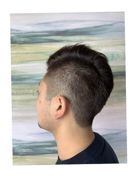 キダカラフォーヘアー(KIDAKARA for HAIR) アシメモヒカン