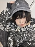 ホワイトミルクティーインナーカラージェンダーレスウルフ