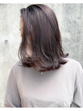 グロウバイニューヨークニューヨーク(Grow by NYNY) 【打越】ミディアム×グレージュ