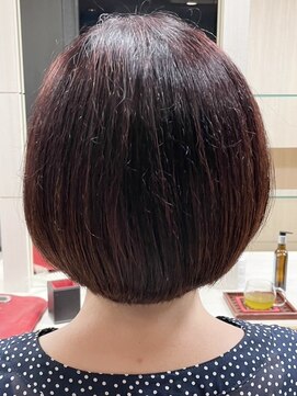 ヘアークリアー 春日部 大人可愛いグラデーションボブ×レッドカラー/30代40代50代