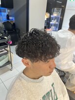 アイズ 海老名(AIZU)&nbsp;波巻きスパイラルパーマ　メンズパーマ　刈り上げマッシュ