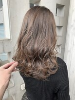 リバレッジ 広尾(Leverage)&nbsp;大人透明感グレージュ：Kazuma  Osumi