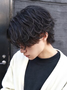 インフィニス 恵比寿(Infinis) 波巻きツイストスパイラルパーマメンズカット襟足