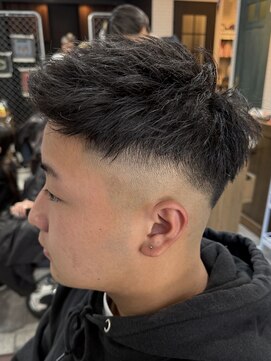 アミーゴ(AMIGO) フェード×アップバングショート