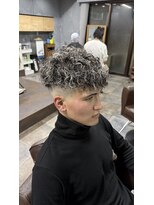 ワールドシップコウベ(WORLD SHIP KOBE)&nbsp;ホワイトメッシュ×バロックパーマ