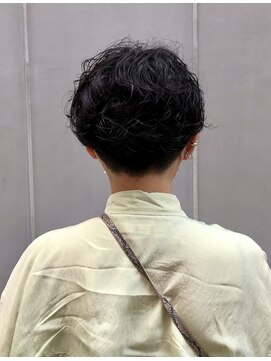 エディ(eddie) 【eddie】刈り上げニュアンスパーマ