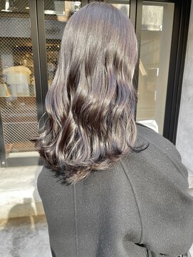 コフィー バイ メルト 吉祥寺(cofy by melt) 【松本咲花】韓国風暗髪ラベンダーグレージュ艶カラー黒髪ロング