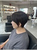 ショートボブ