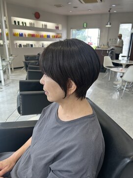 ディーボーイリタ 光の森(D-BOY Lita) ショートボブ