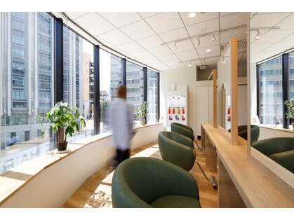 レッドライン(REDLINE)の写真