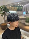 波巻きスパイラルパーマメンズカット刈り上げメンズ