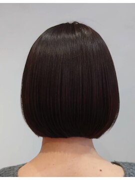 クベル(Kuvel) 丸みボブ_30代40代50代60代におすすめ