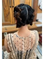 シークレットミラーズ(SECRET MIRRORS)&nbsp;パーティーヘアセット（ウェディングにもOK）