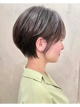 スノッブエンバンプ(snob enVAmp) コンパクトショート【京都/河原町/三条/四条】