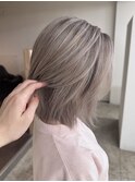 シャドウルーツ/ホワイトグレージュ/ウルフヘア