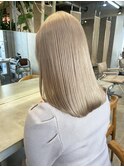 ホワイトベージュハイトーンカラーブロンドケアブリーチリタッチ