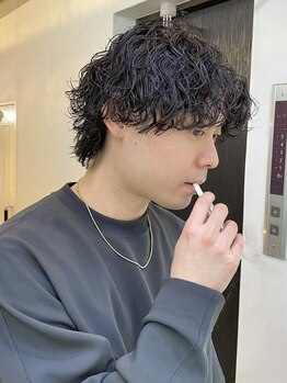 ジゼル 筑紫野(GiseL)の写真/きめ細やかなカットに定評◎骨格に合わせたカットで360度キマる！[メンズ/メンズカット/メンズパーマ/韓国]