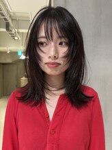 スレイ(SLAY) 顔周りlayer cut