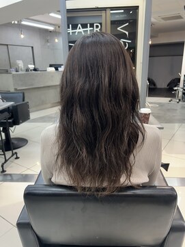 ヴェイン 渋谷(vain) ナチュラルウェーブパーマ 透明感グレージュカラー