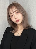 レイヤーカットベージュカラー
