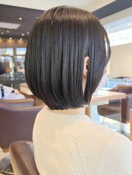 フロア(FLOOR) #ひし形ボブ#黒髪#金沢文庫FLOOR八木