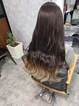 ヘアメイク リヴ(Hair Make Liv) White beige end color