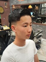 フォーコーナーズカットショップスリーセント 栄(FourCornersCutShop 3/cent)&nbsp;フェザーアップ/スキンフェード/フェードカット