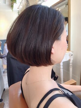 イロドリ ヘアーデザイン(IRODORI hair design) IRODORI　ミニボブ　［西尾一寛］