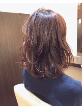 ビアンコ(BlANCO) 【 BLANCO】甘くなり過ぎない愛されセミロング