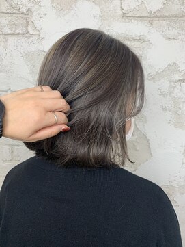 プライズ アイリス 池袋東口店(prize Iris) コントラストハイライトグレージュオルチャンヘアタンバルモリ