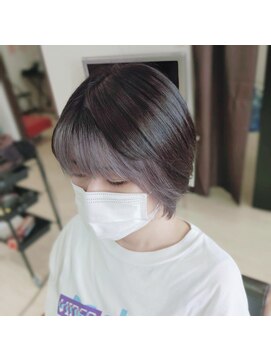 リー(Ly.) カット　カラー