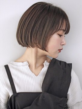 サーカス バイ ビュートリアム 青山(CIRCUS by BEAUTRIUM) 大人可愛い ボブ ミニボブ 内巻き 透け感 青山 表参道