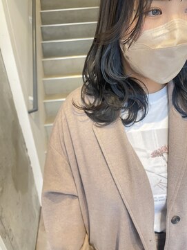 アイリー 名古屋(A/LEE) インナーカラー／ブルー