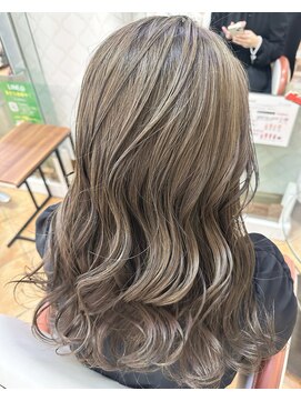 パリスパリ 西条店(PARIS PARI) ベージュカラー