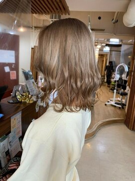 ロウバイレボ 柏(lou by revo) くびれミディ/イヤリングカラー/前髪イメチェンラベンダーカラー