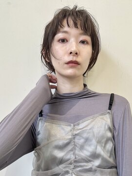 エムスラッシュ アヴェダ 自由が丘(M.SLASH AVEDA) ダークグレージュ/大人ショート//似合わせカット