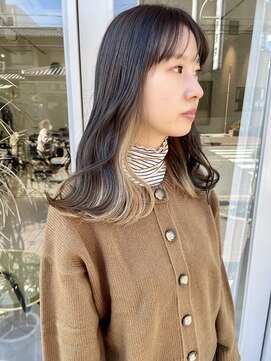 ヨリ(yori) インナーカラー ベージュカラー