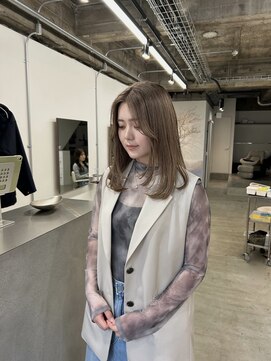 シアー(siar) ミルクティーベージュ