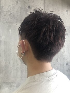 アールラーゴ(art-Lago) ツーブロック×カシスカラー