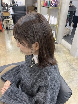 ココロ(COKORO) 大人ボブ_前下がりボブ_レイヤーボブ