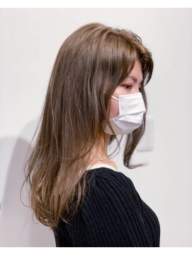 ミリ 国分寺(Mili) 無造作ウェーブスタイル&マットベージュカラー