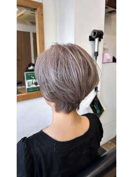 ハーツ(Heart's) ◇大人可愛い20代30代40代50代前下がりショートボブ丸みショート