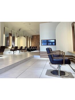 《大曽根2分》褒められヘアは、意外とすぐ手の届くところに。低価格×高品質の施術をご堪能ください