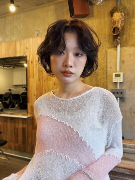 ヒュージ 表参道(huge) ショートボブ/ミニボブ/ニュアンスパーマ/顔周りカット/20代30代