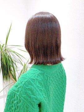 セイドット リー(Say. Ree) Say.外ハネボブくびれボブひし形ボブオリーブグレー暗めカラー