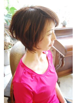 ベル(BELL) 襟足シャギーなショート♪【BELL桜新町/用賀】