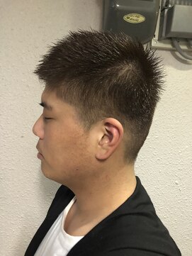 ディー エメ(D-aimer-) 1分スタイリングビジネスマンショート　【カットカラー】