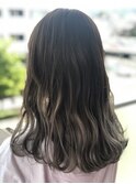 グレージュグラデーション