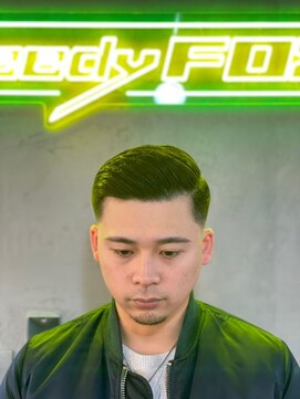 グリーディーフォックス 代々木(Greedy FOX) 束感/コンマヘア/アップバング/ツーブロックマッシュ/フェード